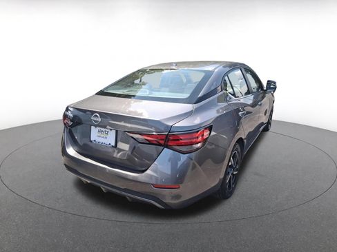 Used 2025 Nissan Sentra SV FWD image 12