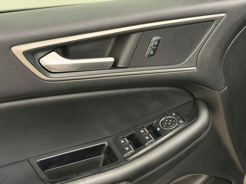 Used 2017 Ford Edge SEL w/ Equipment Group 201A image 23