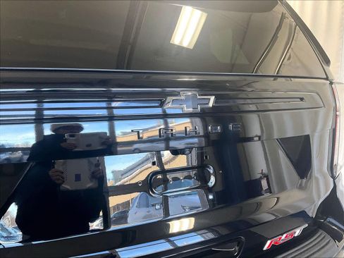 Used 2023 Chevrolet Tahoe RST image 30