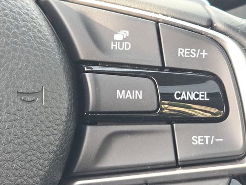 Used 2019 Honda Accord Touring image 36