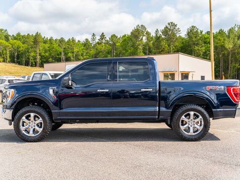 Used 2022 Ford F150 XLT w/ Equipment Group 302A High AWD/4WD image 4