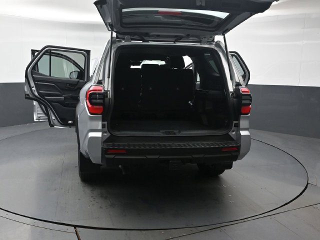 Certified 2026 Toyota 4Runner SR5 AWD/4WD image 52