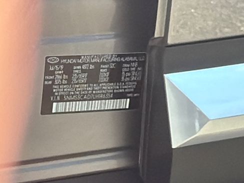 Used 2020 Hyundai Santa Fe SEL w/ Cargo Package image 32