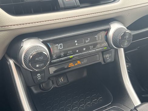 Used 2023 Toyota RAV4 XLE image 26