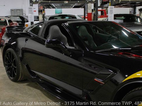 Used 2017 Chevrolet Corvette Grand Sport image 25