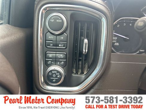 Certified 2021 GMC Sierra 1500 SLT w/ SLT Premium Plus Package AWD/4WD image 15