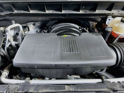 Used 2024 Chevrolet Silverado 1500 LTZ AWD/4WD image 29