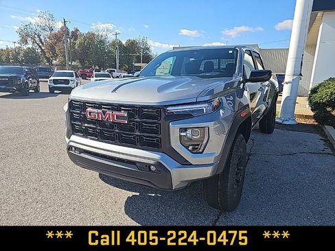 New 2026 GMC Canyon Elevation w/ Convenience Package image 2