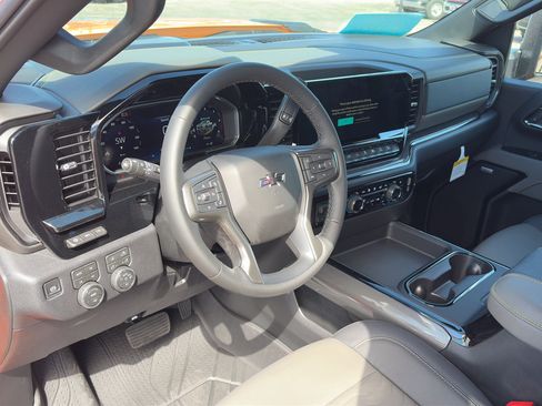 New 2026 Chevrolet Silverado 2500 ZR2 AWD/4WD image 13