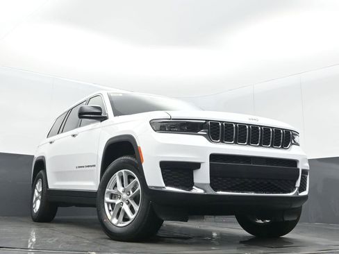 New 2026 Jeep Grand Cherokee L 4WD image 30