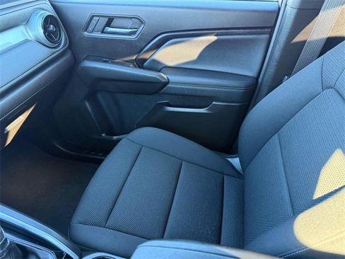 Certified 2024 Chevrolet Colorado LT w/ LT Convenience Package image 20