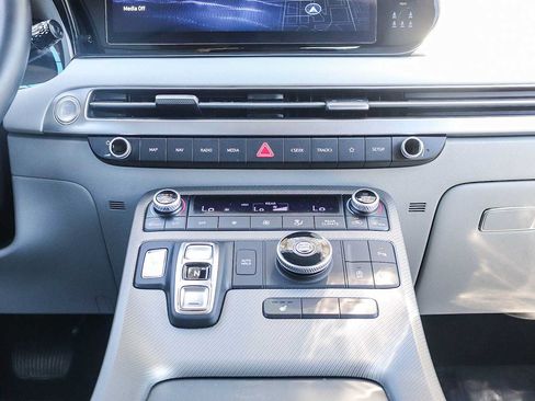 Used 2024 Hyundai Palisade SEL FWD image 14