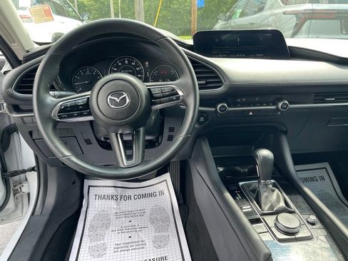 Used 2024 MAZDA MAZDA3 s FWD image 12