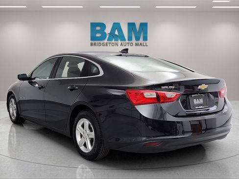 Used 2023 Chevrolet Malibu LT image 17