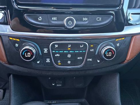 Used 2021 Chevrolet Traverse High Country w/ LPO, Floor Liner Package AWD/4WD image 18