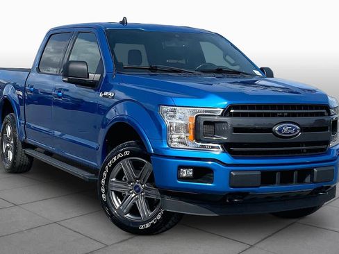 Used 2020 Ford F150 XLT w/ Equipment Group 302A Luxury AWD/4WD image 3