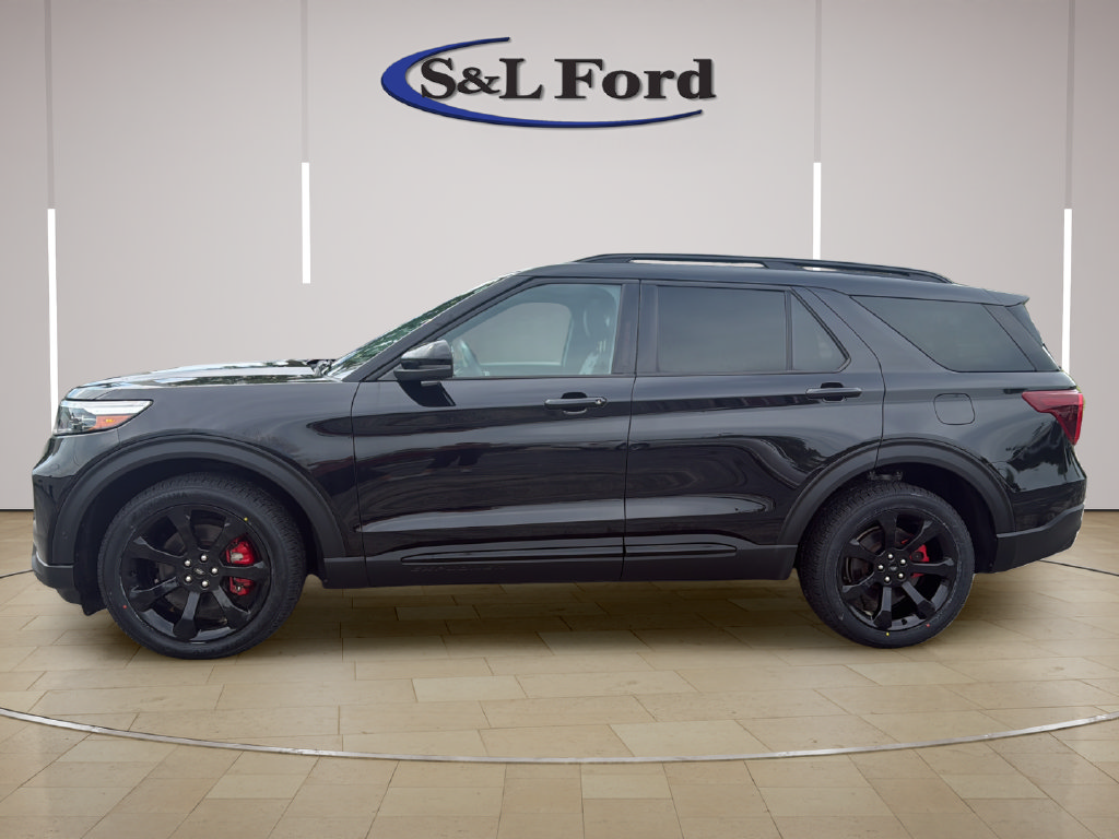 Certified 2023 Ford Explorer ST w/ Technology Package AWD/4WD image 3