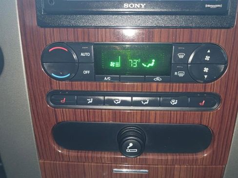 Used 2006 Ford F150 Harley-Davidson image 26