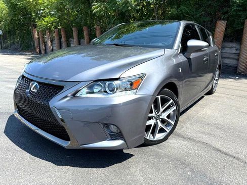 Used 2015 Lexus CT 200h image 1