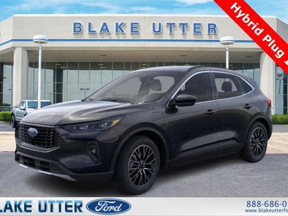 New 2025 Ford Escape SE w/ PHEV Premium Package
