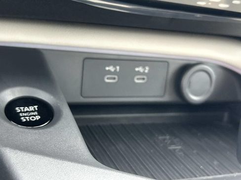 New 2026 Nissan Sentra SL w/ Floor Mat Package FWD image 30