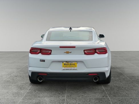 Used 2023 Chevrolet Camaro LT image 4