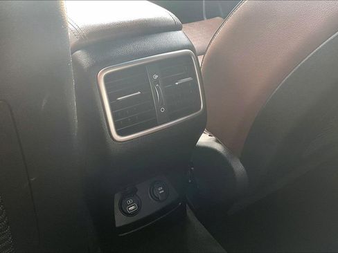 Used 2017 Kia Sportage SX image 11