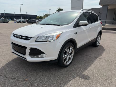 Used 2016 Ford Escape Titanium AWD/4WD image 7
