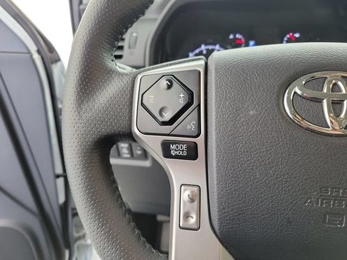 Used 2024 Toyota 4Runner SR5 RWD image 21