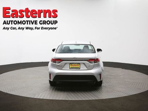 Used 2024 Toyota Corolla LE image 35