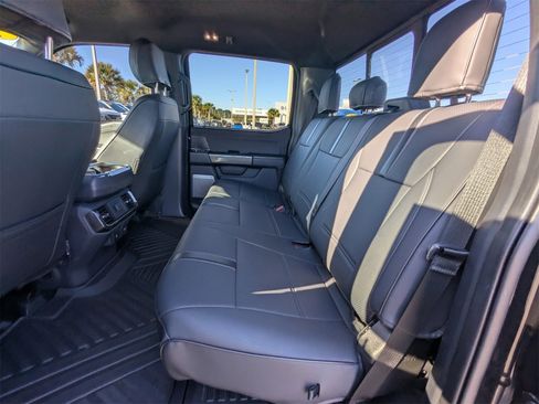 Used 2022 Ford F150 XLT w/ Equipment Group 302A High image 14