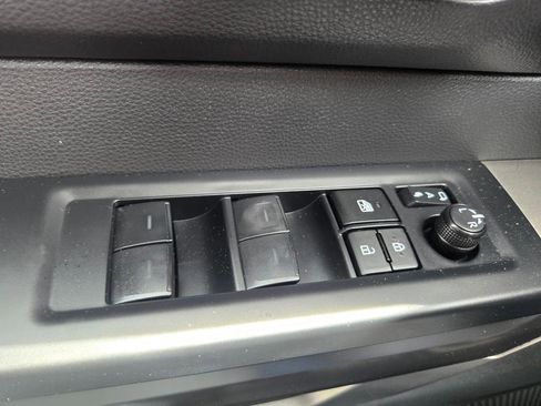 Used 2024 Toyota Tundra SR5 w/ Advanced Technology Package AWD/4WD image 27
