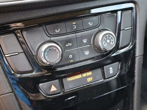 Used 2022 Buick Encore Preferred w/ Safety Package AWD/4WD image 23