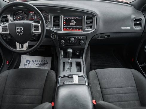 Used 2014 Dodge Charger R/T w/ Wheels & Tunes Group image 27