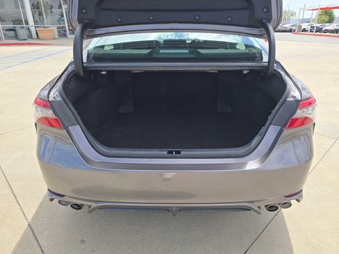 Used 2023 Toyota Camry XSE FWD image 15