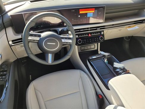 New 2026 Hyundai Tucson Limited image 10