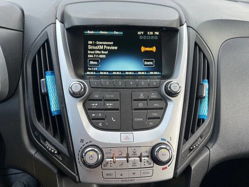 Used 2017 Chevrolet Equinox LT w/ Convenience Package image 16