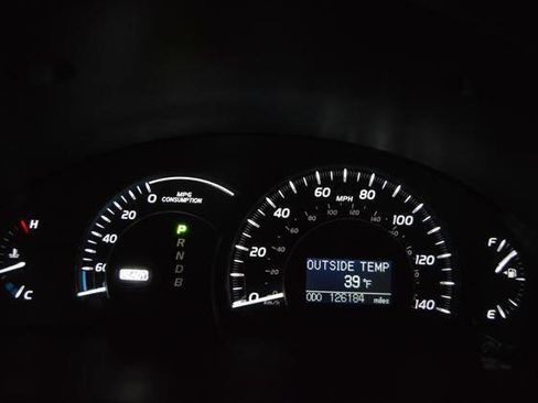 Used 2009 Toyota Camry Hybrid image 17