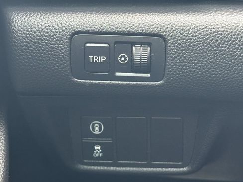 Used 2018 Honda Accord Sport image 29