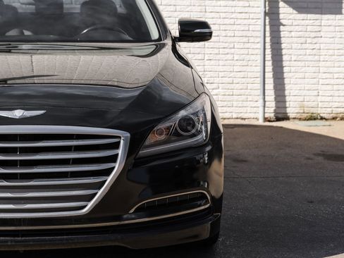 Used 2015 Hyundai Genesis 3.8 w/ Option Group 02 image 44