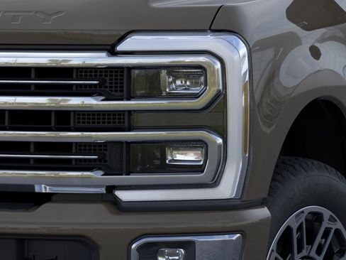 New 2026 Ford F250 Platinum w/ Platinum Plus Package AWD/4WD image 18