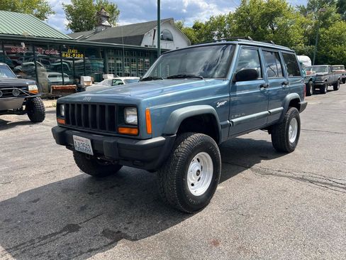 Used 1997 Jeep Cherokee Sport AWD/4WD image 2