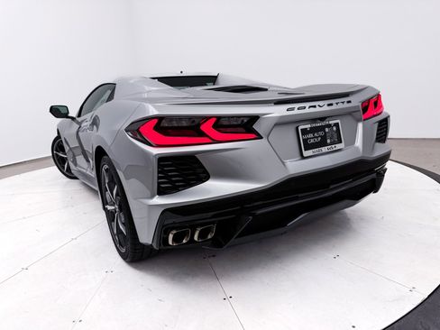 Used 2020 Chevrolet Corvette Stingray w/ 3LT Preferred Equipment Group image 9