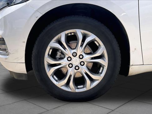 Used 2021 Buick Enclave Avenir w/ Avenir Technology Package AWD/4WD image 10
