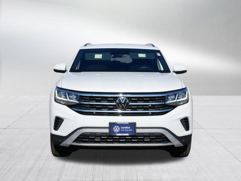 Certified 2023 Volkswagen Atlas Cross Sport SE w/ Black Wheel Package AWD/4WD image 2