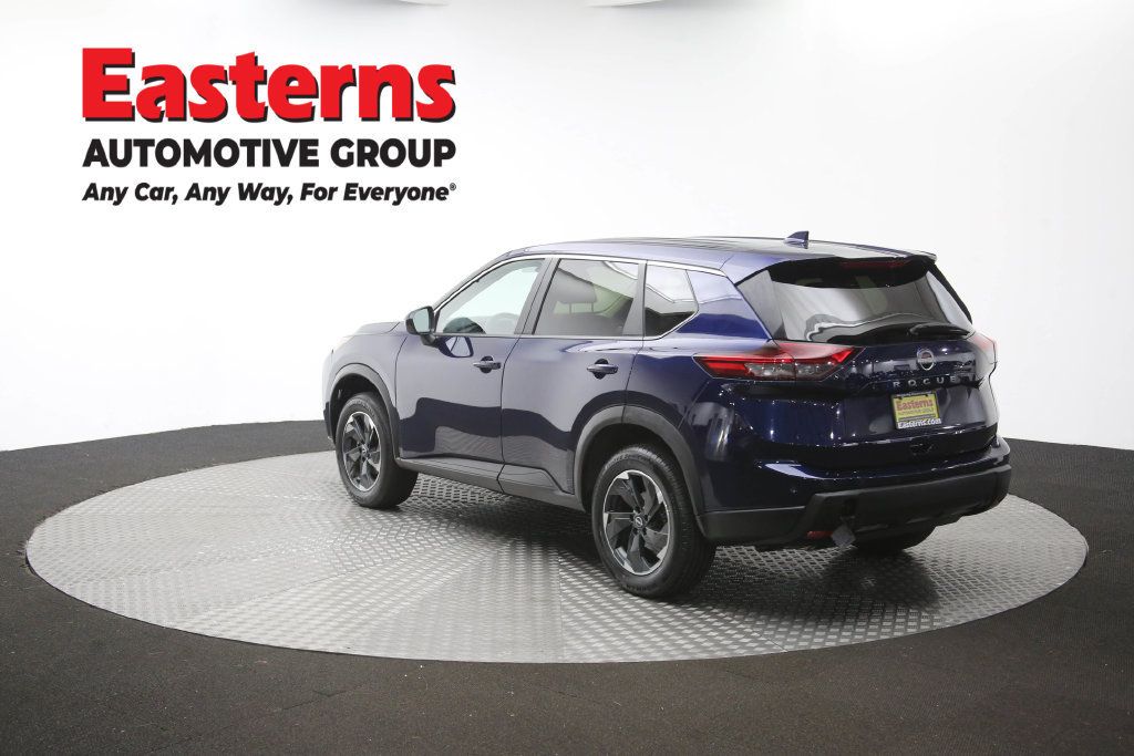 Used 2025 Nissan Rogue SV AWD/4WD image 68