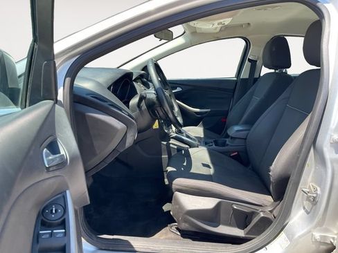 Used 2012 Ford Focus SEL FWD image 9