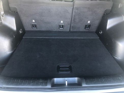 Used 2019 Jeep Cherokee Latitude w/ Popular Appearance Group image 24