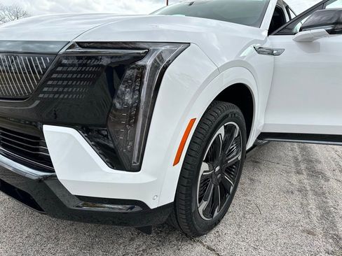 New 2025 Cadillac Escalade IQ Sport 1 w/ LPO, ONYX Package AWD/4WD image 47