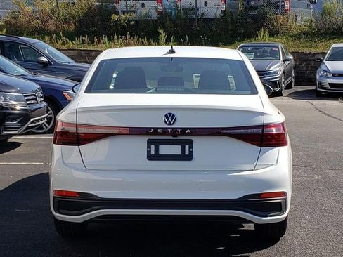 New 2026 Volkswagen Jetta Sport FWD image 4